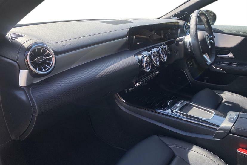 Mercedes-Benz CLA Class Cla 200 Amg Line Premium Tip Black #8