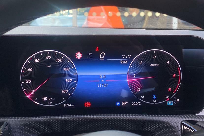 Mercedes-Benz CLA Class 220D Amg Line Premium Plus Tip Grey #5