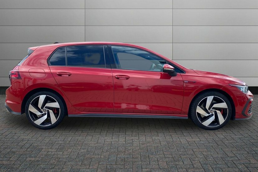 Volkswagen Golf 2.0 Tsi Gti Hatchback Dsg 245 Ps WG24VVB Red #4