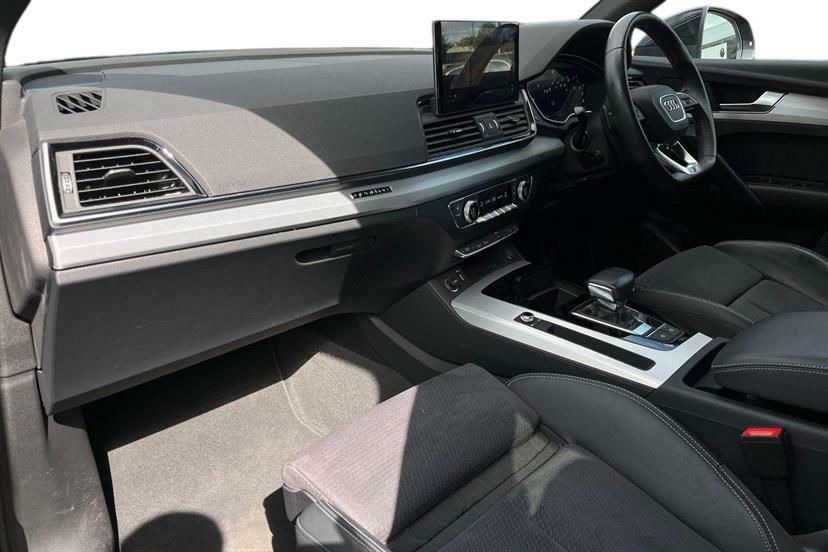 Audi Q5 45 Tfsi Quattro S Line S Tronic Cs Black #2