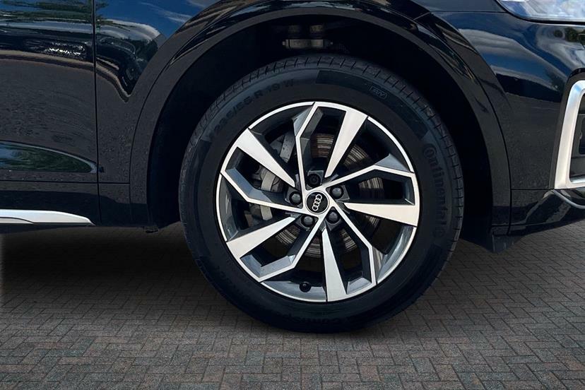 Audi Q5 45 Tfsi Quattro S Line S Tronic Cs Black #5