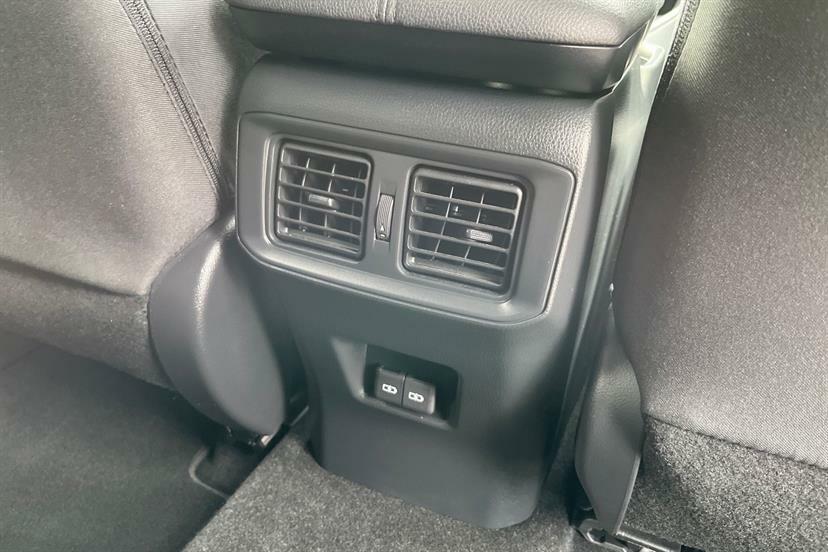 Toyota Rav 4 2.5 Phev Design Cvt White #26