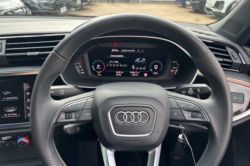 Audi Q3 35 Tfsi S Line S Tronic Leather White #14