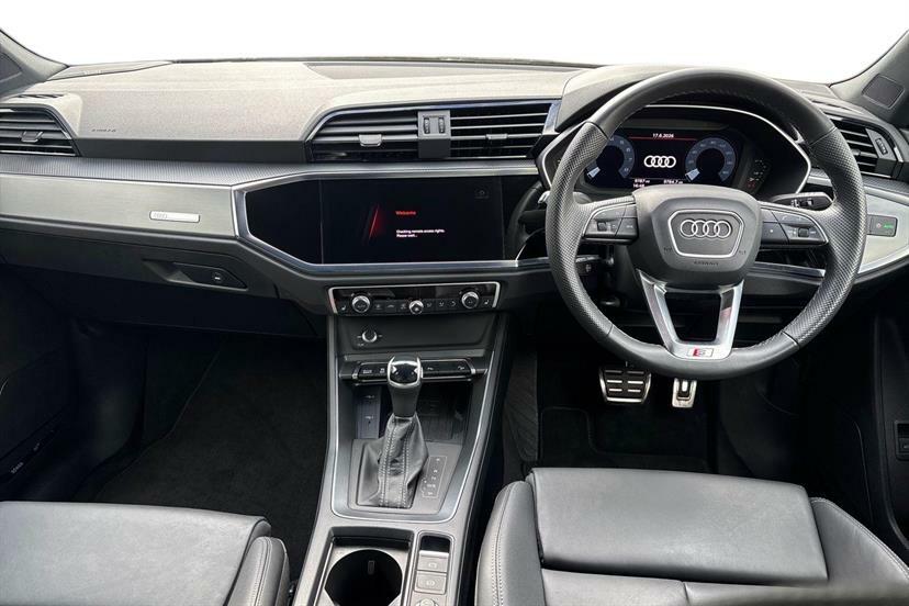 Audi Q3 35 Tfsi S Line S Tronic Leather White #8