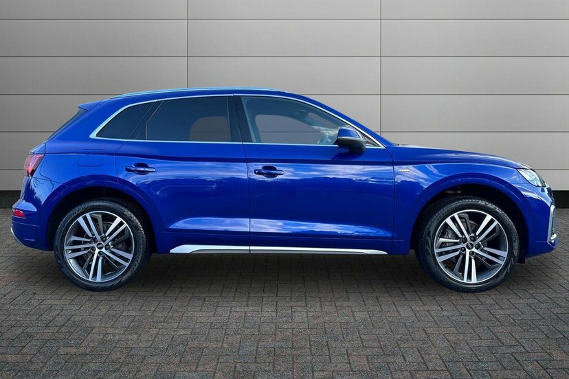 Audi Q5 2.0 Tfsi 45 S Line Suv S Tronic Quattro AP23KLL Blue #4