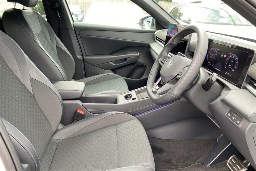 Volkswagen T-Roc 1.5 Etsi 150 R-line Dsg Tech Pack Blue #46