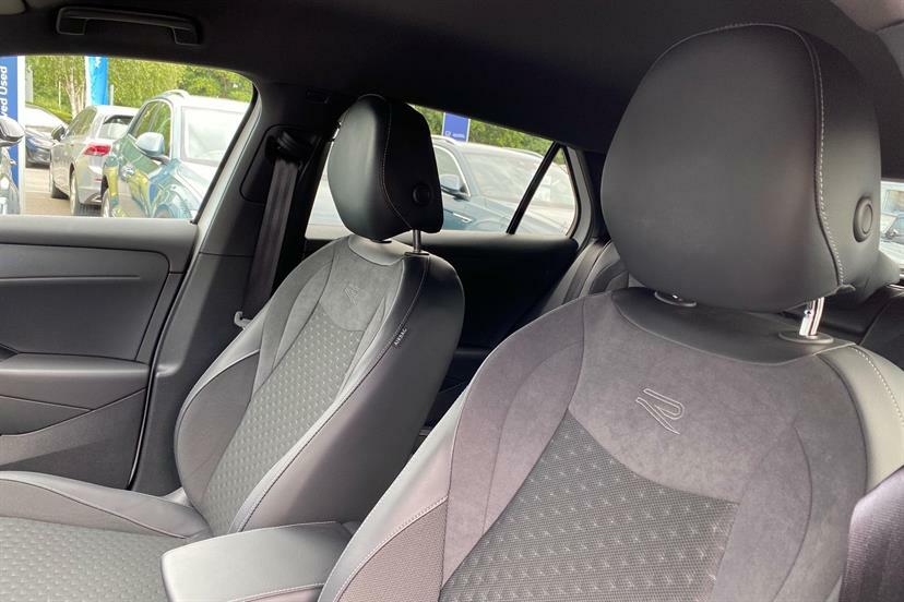 Volkswagen T-Roc 1.5 Etsi 150 R-line Dsg Tech Pack Blue #28