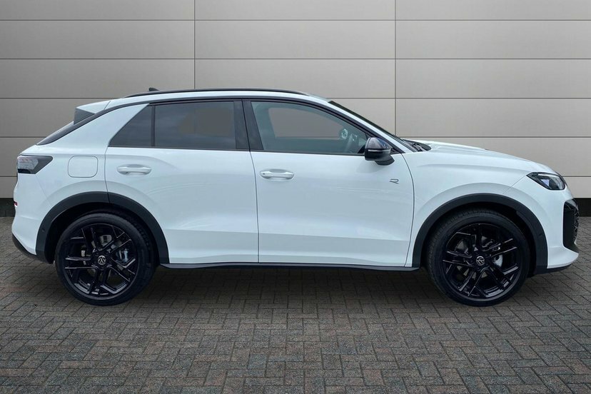 Volkswagen T-Roc 1.5 Etsi Mhev R-line Suv Hybrid Dsg 15 WN26OSJ White #4