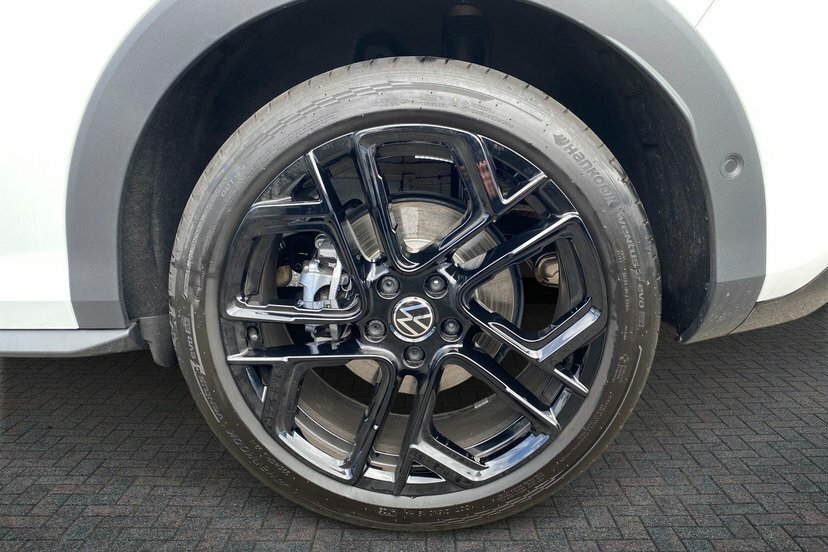 Volkswagen T-Roc 1.5 Etsi Mhev R-line Suv Hybrid Dsg 15 WN26OSJ White #5