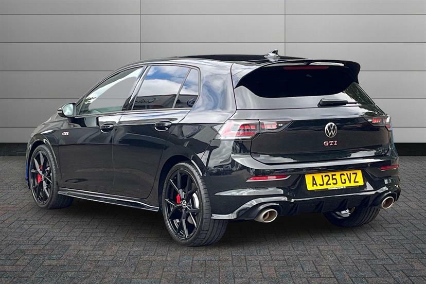 Volkswagen Golf 2.0 Tsi 300 Gti Clubsport Dsg Black #3