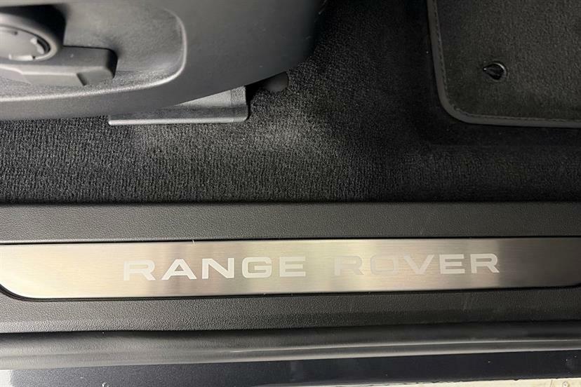 Land Rover Range Rover Evoque 1.5 P270e Edition Silver #35
