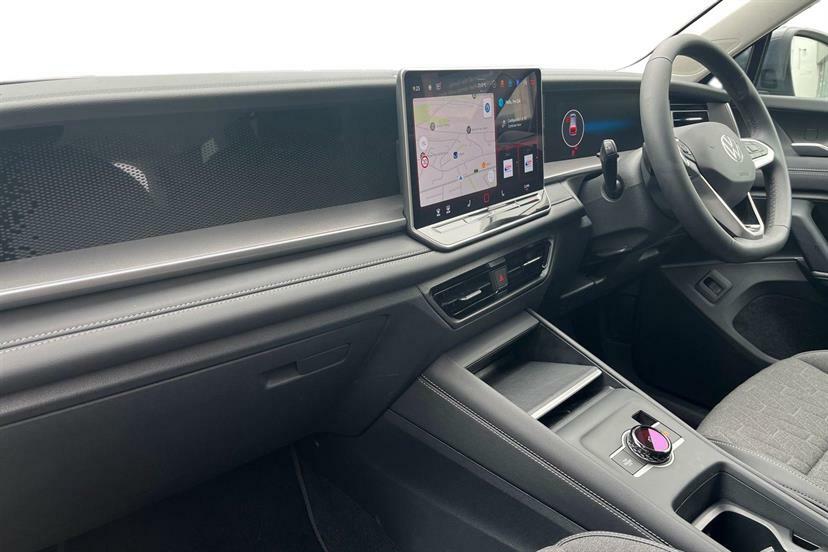 Volkswagen Tayron 1.5 Etsi Match Dsg7 7 Seat Area View Grey #2