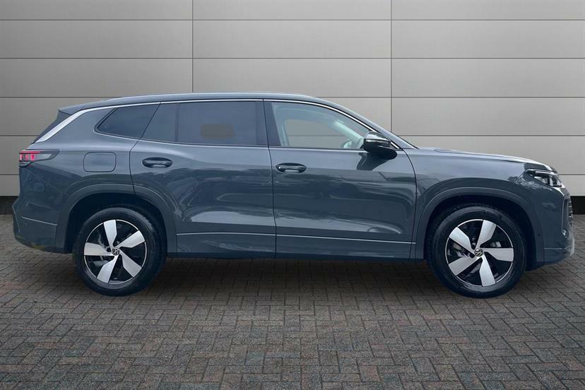 Volkswagen Tayron 1.5 Etsi Match Dsg7 7 Seat Area View Grey #4