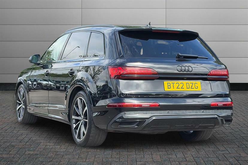 Audi Q7 55 Tfsi Quattro Black Edition Tiptronic Cs Black #3