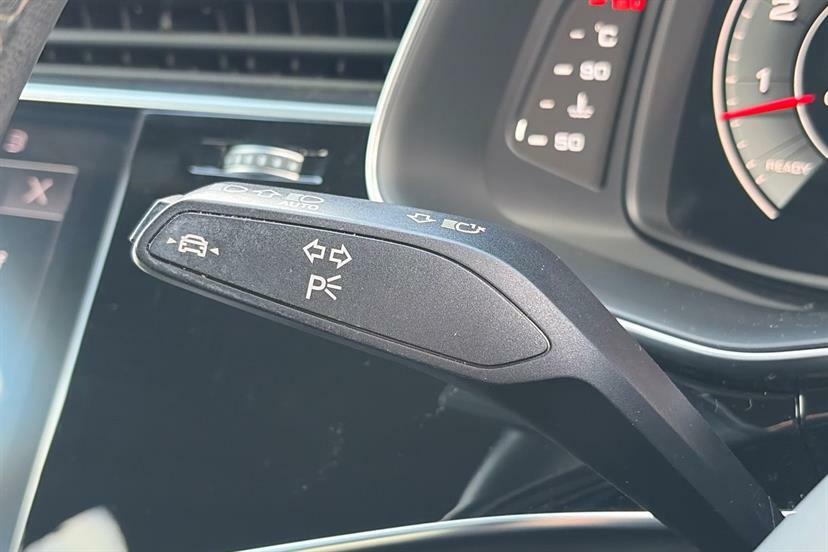 Audi Q7 55 Tfsi Quattro Black Edition Tiptronic Black #10