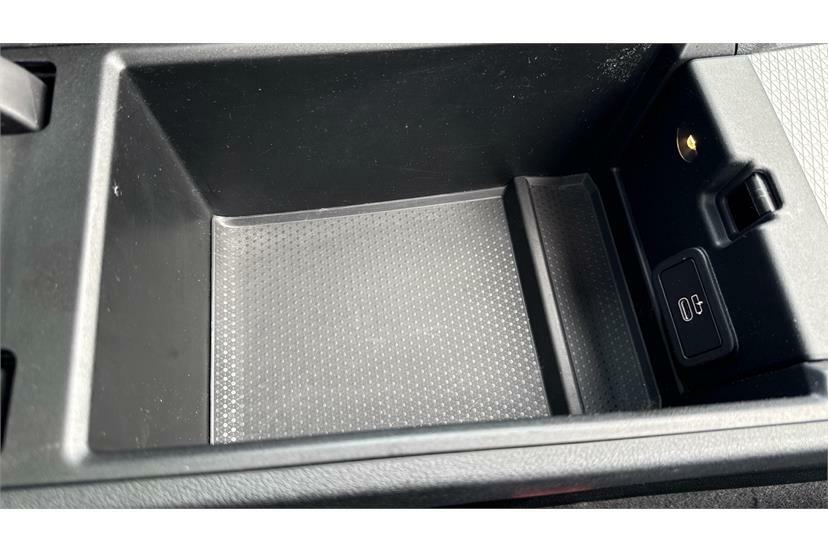 BMW i4 400Kw M50 84Kwh Grey #38