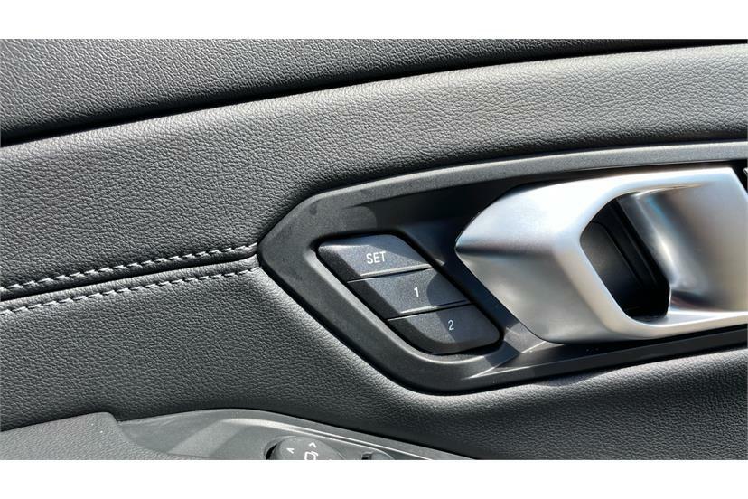 BMW 3 Series 320I M Sport Step 2026 Black #28