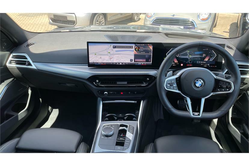 BMW 3 Series 320I M Sport Step 2026 Black #4