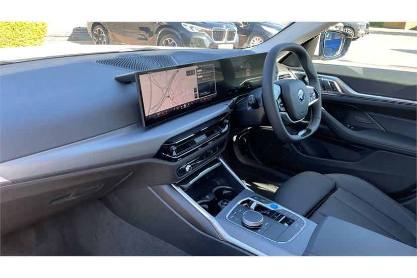 BMW i4 210Kw Edrive35 Sport 70Kwh White #6