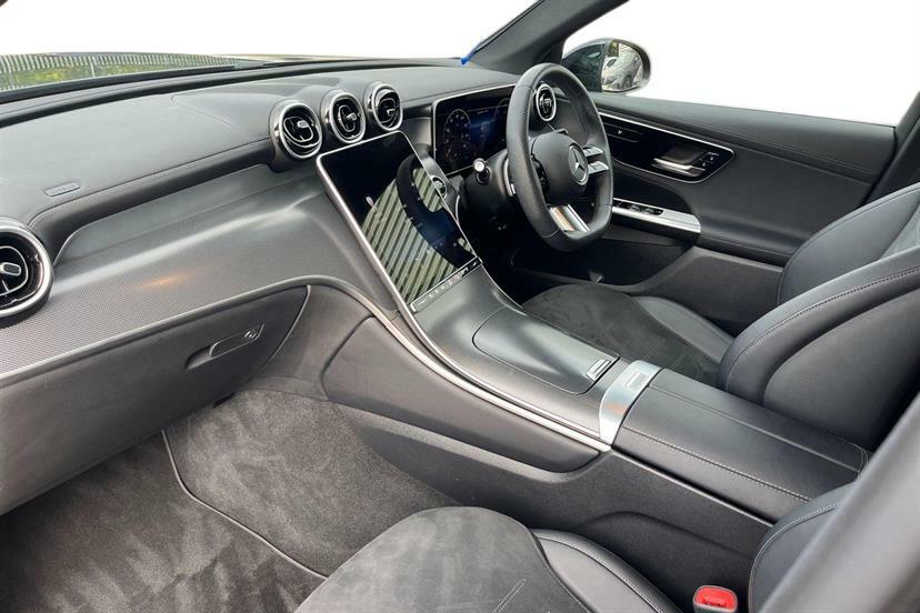 Mercedes-Benz GLC Class Glc 220D 4Matic Amg Line Premium Pan Grey #9