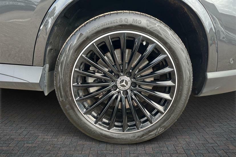 Mercedes-Benz GLC Class 300E 4Matic Urban Edition 9G-tronic Grey #4