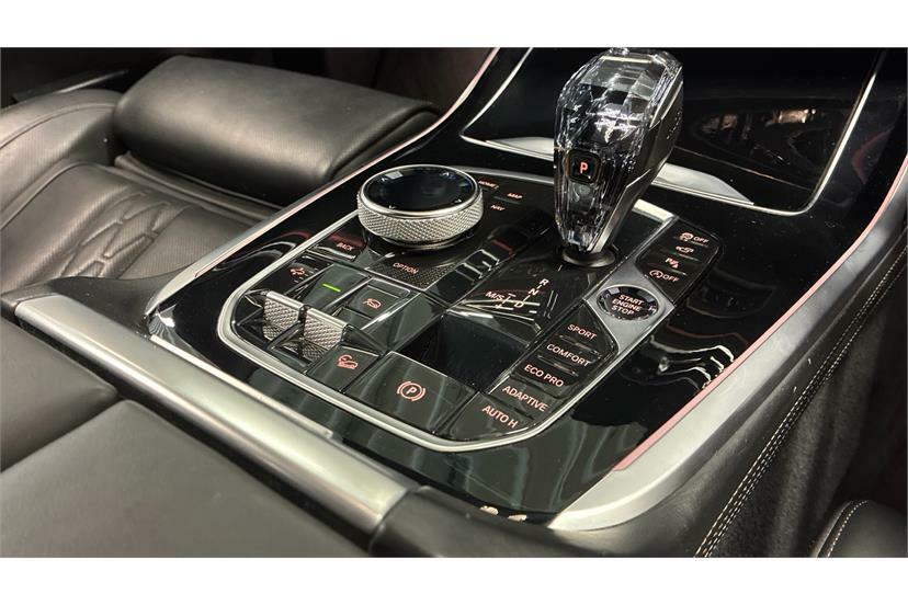 BMW X7 Xdrive40i M Sport Step Black #10