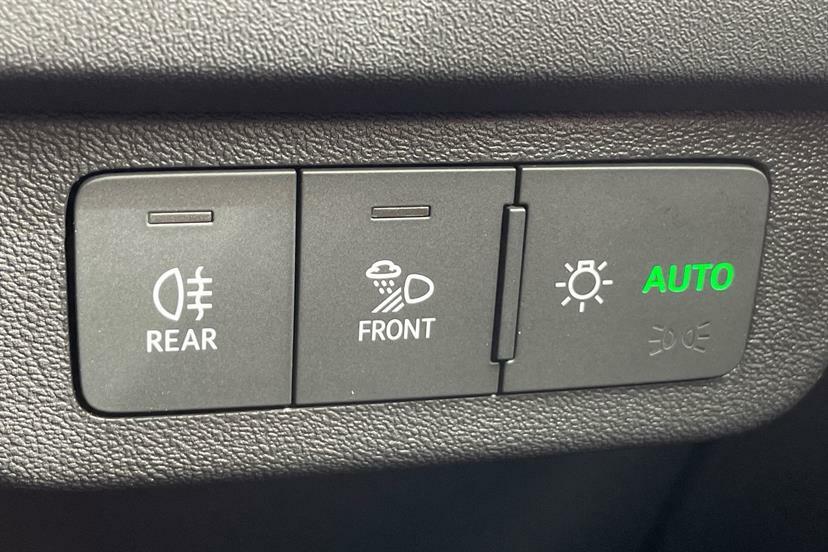 Audi Q4 E Tron 150Kw 40 63Kwh Sport Leather Black #23
