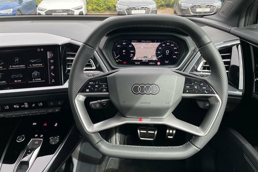 Audi Q4 E Tron 150Kw 40 63Kwh Sport Leather Black #17