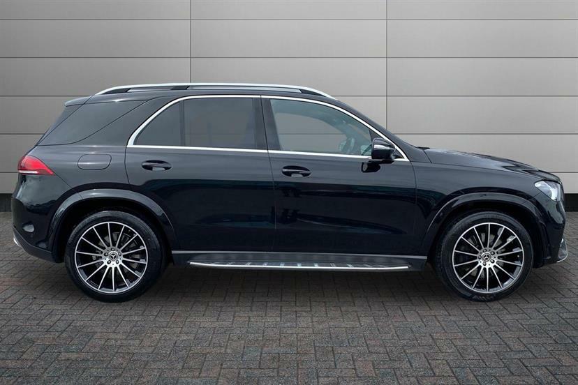 Mercedes-Benz GLE Class 400D 4Matic Amg Line Prem 9G-tronic 7 St Black #3