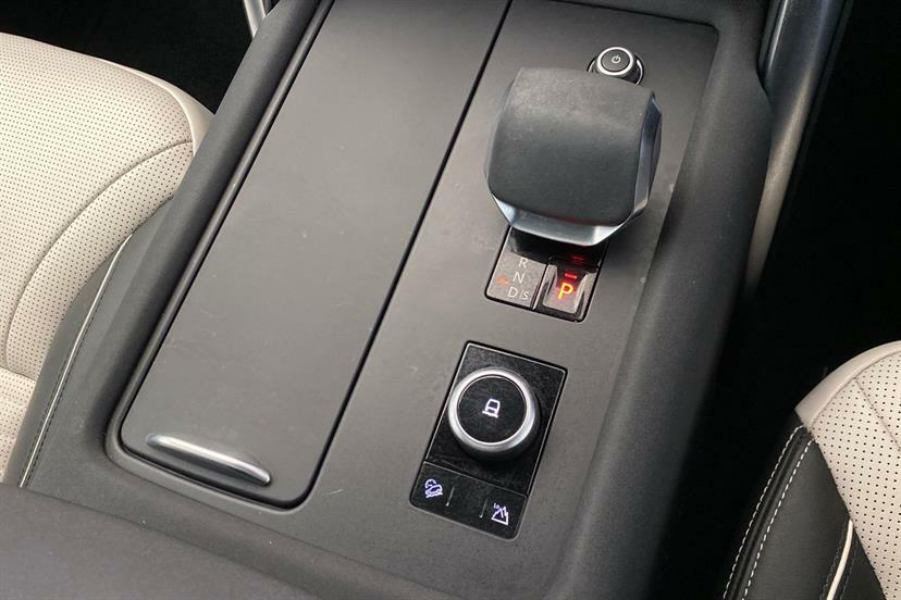 Land Rover Discovery 3.0 D300 R-dynamic Hse Grey #12