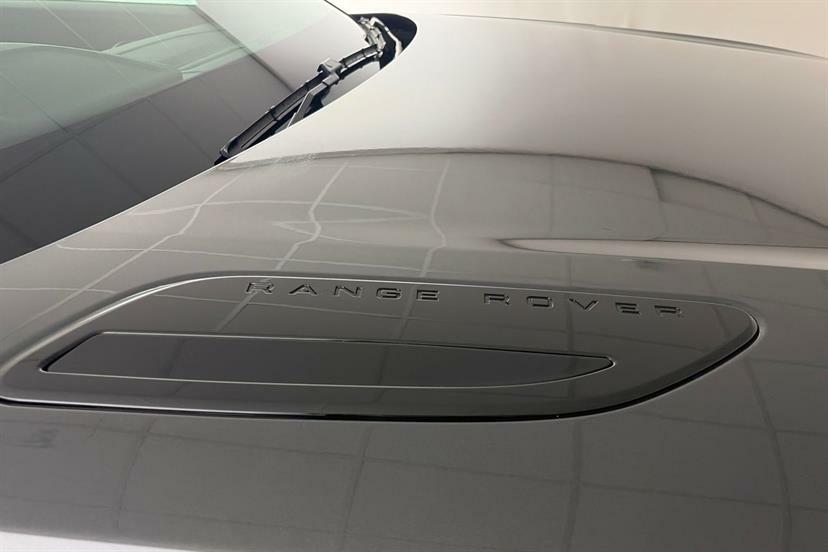 Land Rover Range Rover Velar 2.0 P400e Revised Green #28