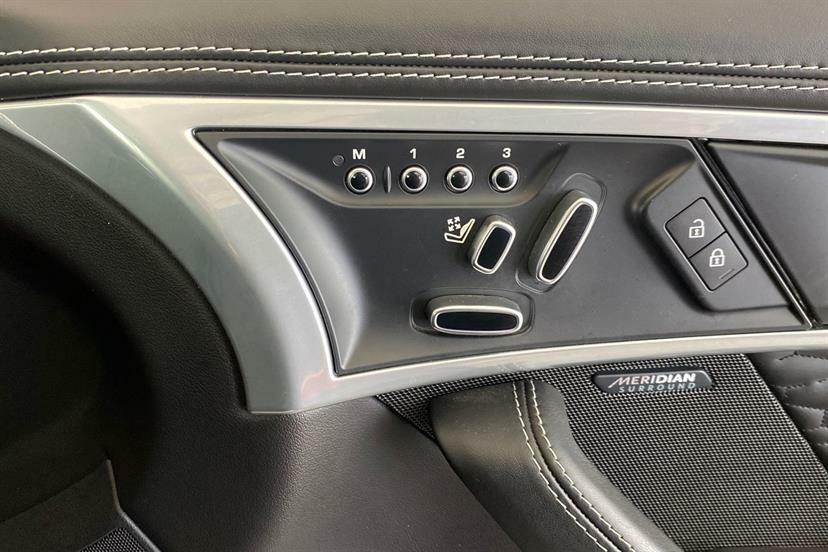 Jaguar F-Type 2.0I R-dynamic Coupe Euro 6 Ss  #36