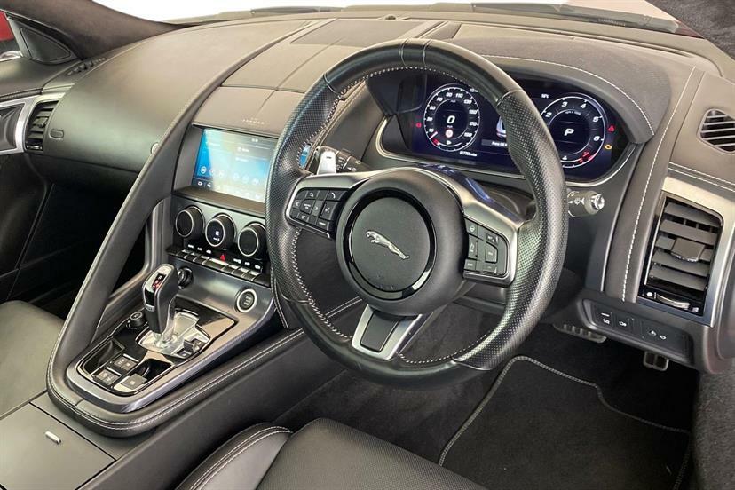 Jaguar F-Type 2.0I R-dynamic Coupe Euro 6 Ss  #9
