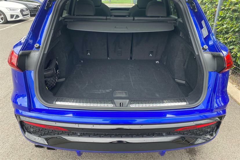 Audi Q5 2.0 Tdi Quattro Edition 1 S Tronic Sv Black #16