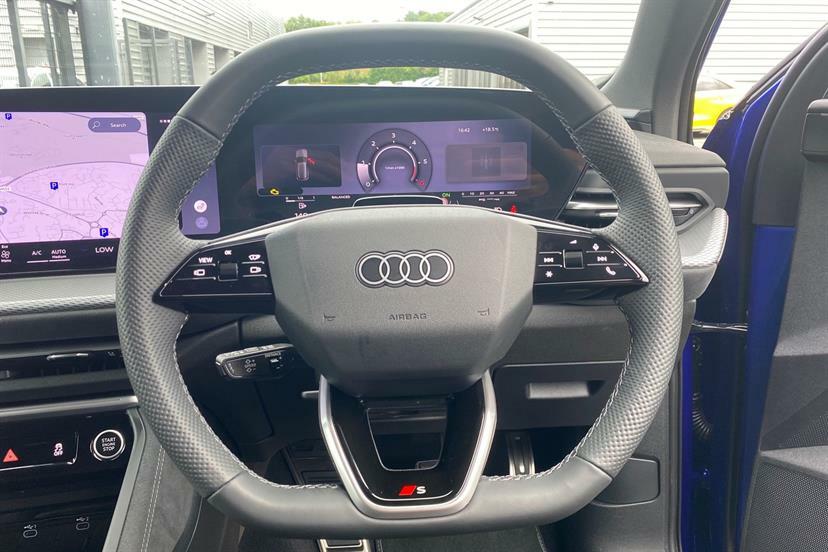 Audi Q5 2.0 Tdi Quattro Edition 1 S Tronic Sv Black #24