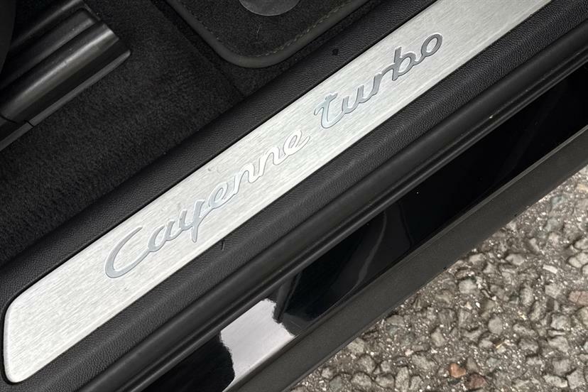 Porsche Cayenne 3.0T V6 Tiptronics 4Wd Euro 6 Ss Black #22