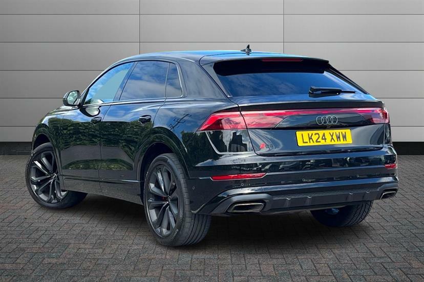 Audi Q8 55 Tfsi Quattro Black Edition Tiptronic Tech Black #3