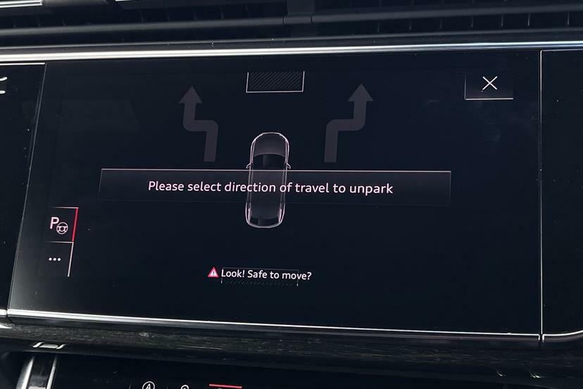 Audi Q8 Sq8 Tfsi Quattro Launch Edition Tiptronic Black #37