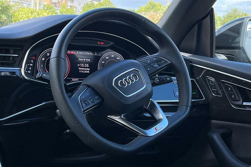 Audi Q8 Sq8 Tfsi Quattro Launch Edition Tiptronic Black #20