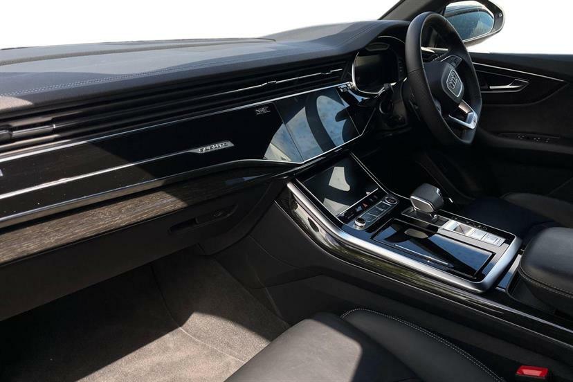 Audi Q8 55 Tfsi Quattro Black Edition Tiptronic Tech Black #2