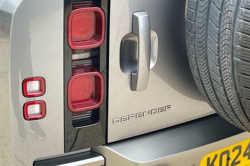 Land Rover Defender 110 2.0 P400e X-dynamic Hse 110 Grey #18