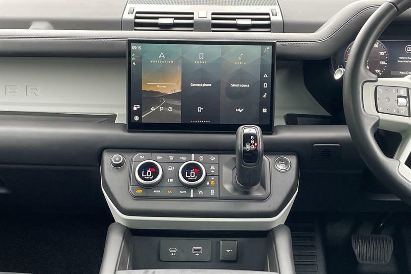 Land Rover Defender 110 2.0 P400e X-dynamic Hse 110 Grey #13