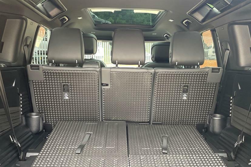 Land Rover Defender 110 2.0 P400e X-dynamic Hse 110 Grey #9