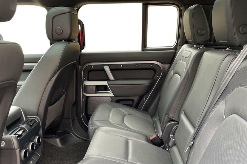 Land Rover Defender 110 3.0 D300 X-dynamic Hse 110 7 Seat Grey #4