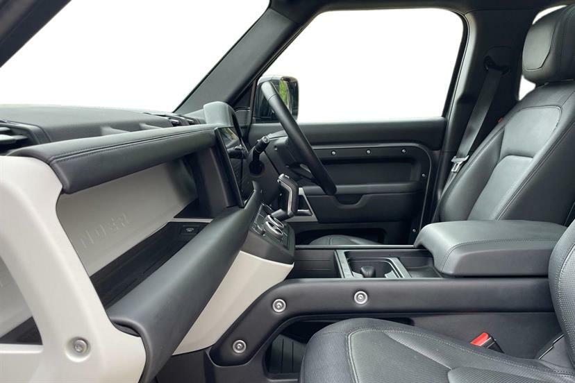 Land Rover Defender 110 3.0 D300 X-dynamic Hse 110 7 Seat Grey #3