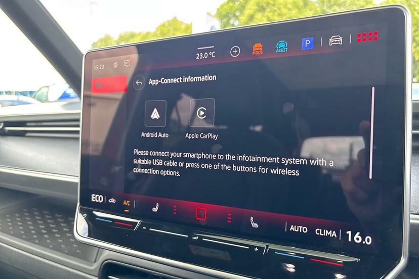 Volkswagen ID.Buzz 210Kw Commerce 79Kwh Silver #36