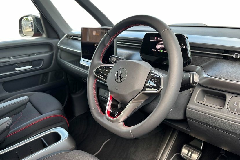Volkswagen ID.Buzz Pro 79Kwh Gtx Mpv 4Motion Swb, MJ26WTF Red #6