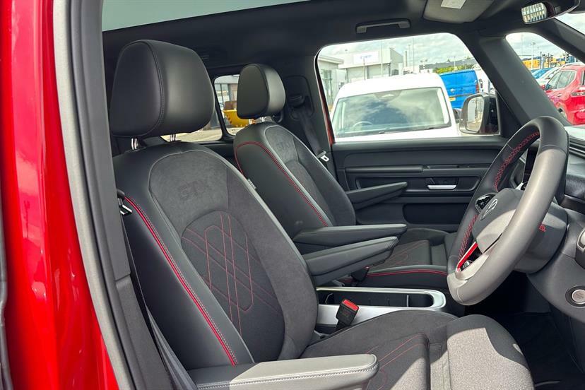 Volkswagen ID.Buzz 210Kw Commerce 79Kwh Silver #19