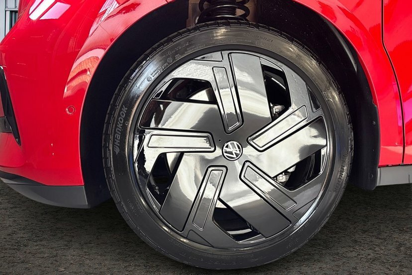 Volkswagen ID.Buzz Pro 79Kwh Gtx Mpv 4Motion Swb, MJ26WTF Red #5