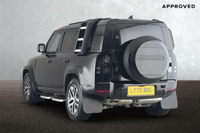 Land Rover Defender 110 3.0 D350 X-dynamic Hse 110 Black #2